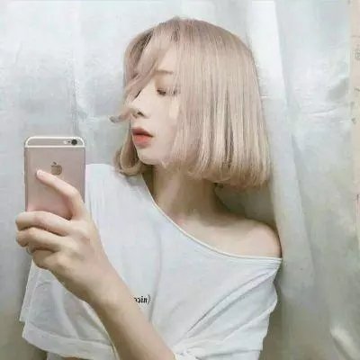 无言的山丘
